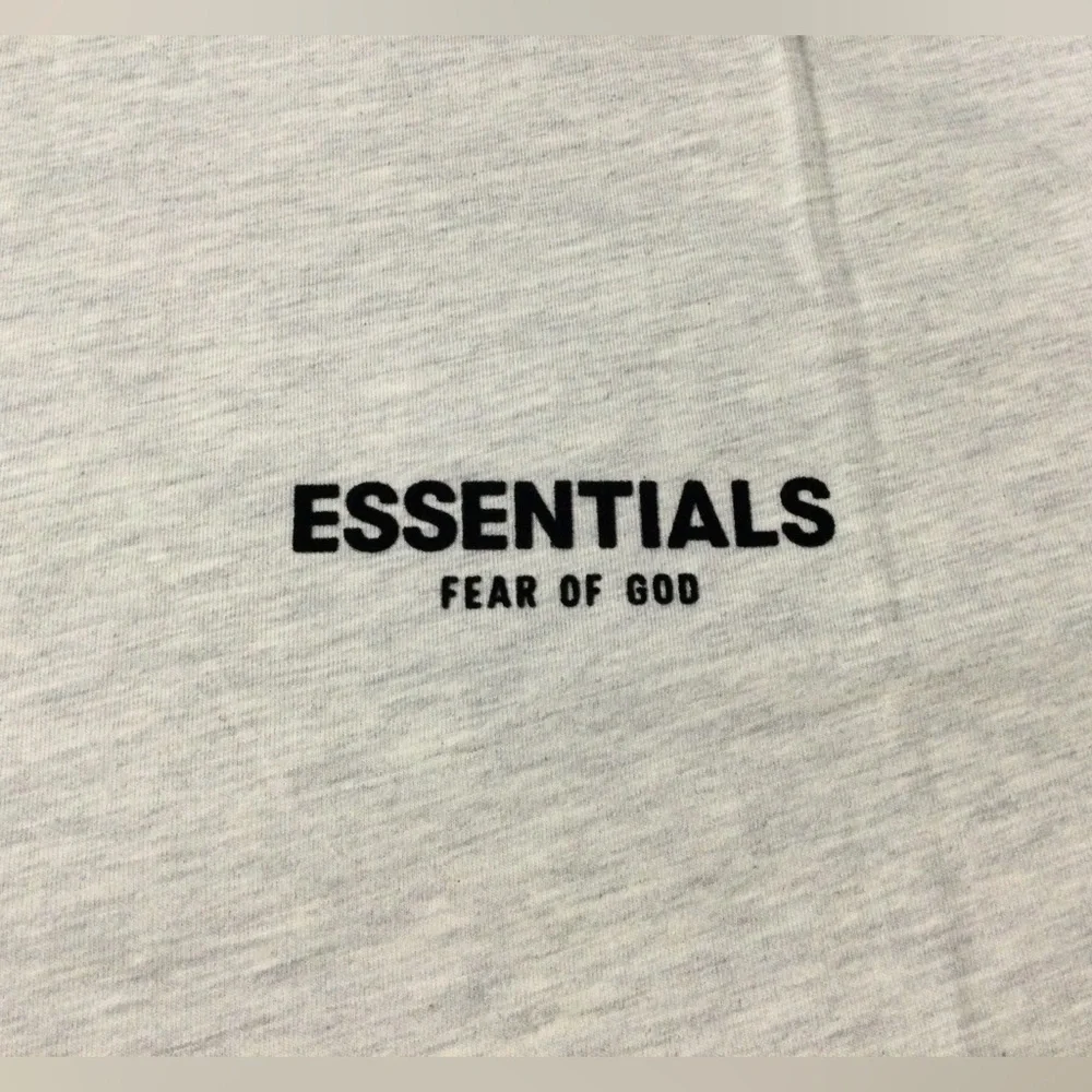 Essentials Fear of God Men's Light Oatmeal Short Sleeve T-Shirt - Picture 2 of 11